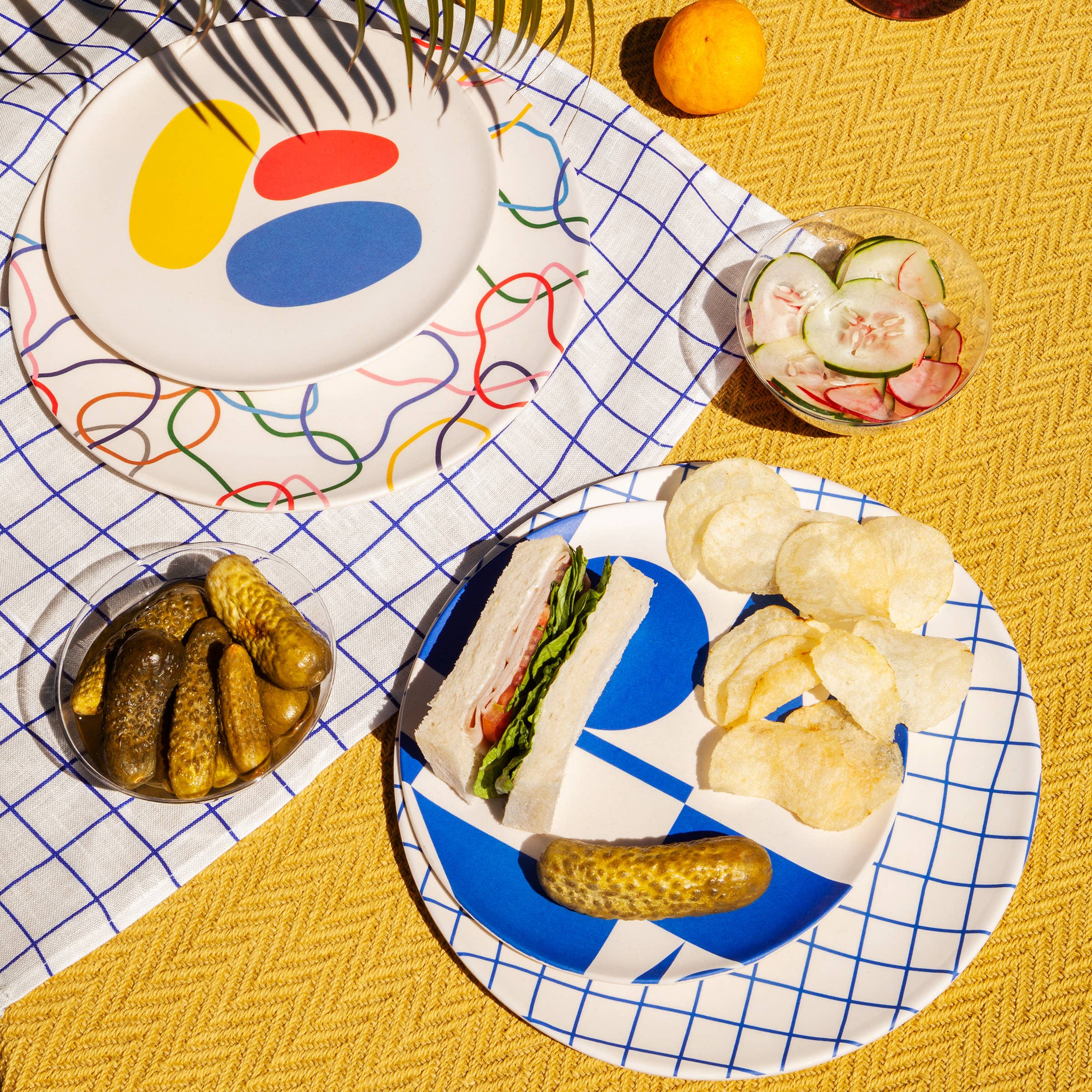 Poketo Bamboo Dinner Plates, set of 4 reusable bamboo fiber plates. Eco-friendly, durable, and dishwasher safe.