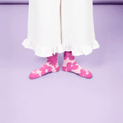 Kauniste Lämpö Flower Socks in pink floral pattern, soft cotton blend, knitted in the EU.