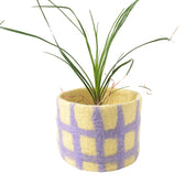 Aveva Design Flower Pot 25, 100% wool with waterproof rubber lining. Handmade in Nepal, 14 × 14 cm colorful pot for playful, stylish plant décor.