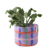 Aveva Design Flower Pot 25, 100% wool with waterproof rubber lining. Handmade in Nepal, 14 × 14 cm colorful pot for playful, stylish plant décor.