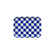 Blu Kat Checker Serving Tray, 27 × 20 cm, in cobalt blue and white check pattern. FSC-certified birch veneer, handcrafted in Sweden.
