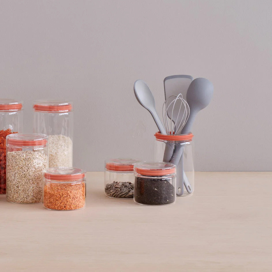 Rig-Tig COOK-IT kitchen utensils in nylon and silicone, nonstick-safe and ergonomic.