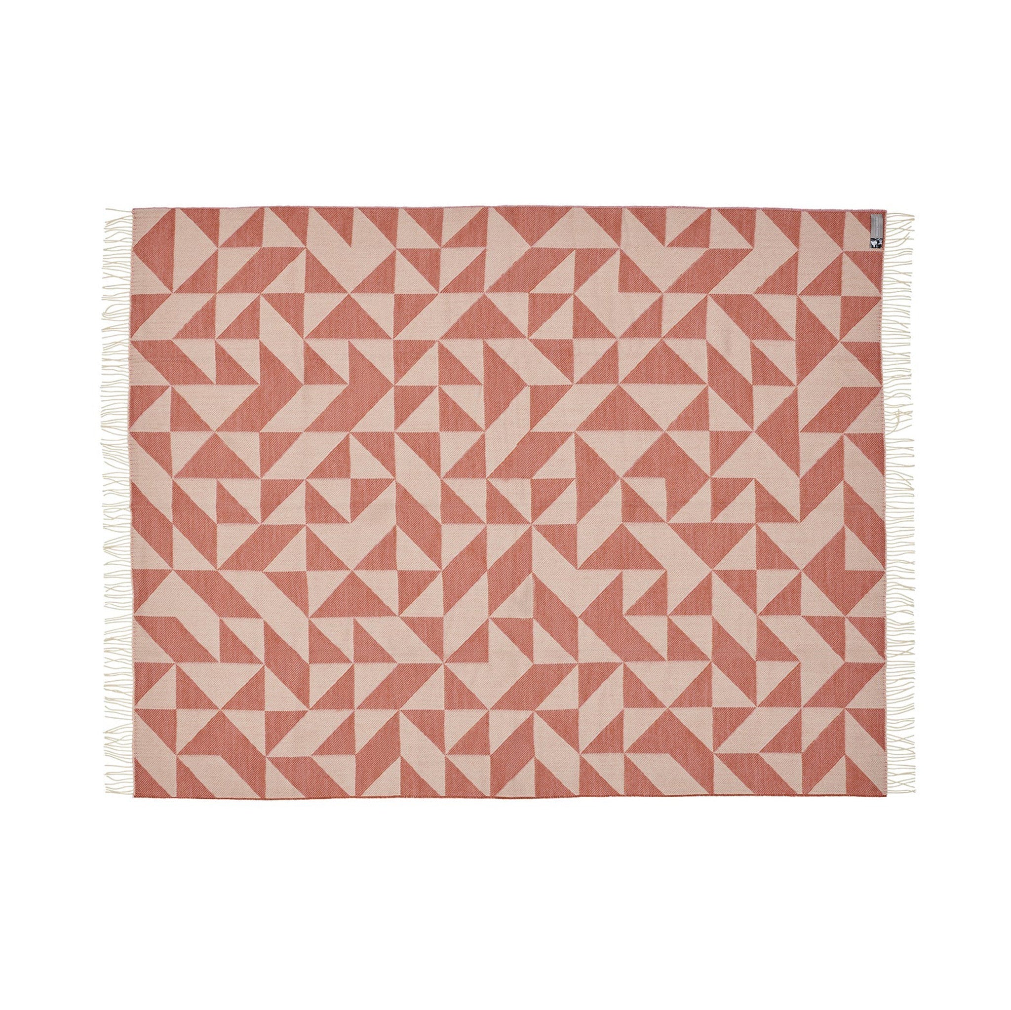 Silkeborg Uldspinderi Twist a Twill Throw in multiple colors (light grey, dark grey, maple green, petrol green, rusty rose) 100% pure wool with bold geometric twill pattern by Tina Ratzer.