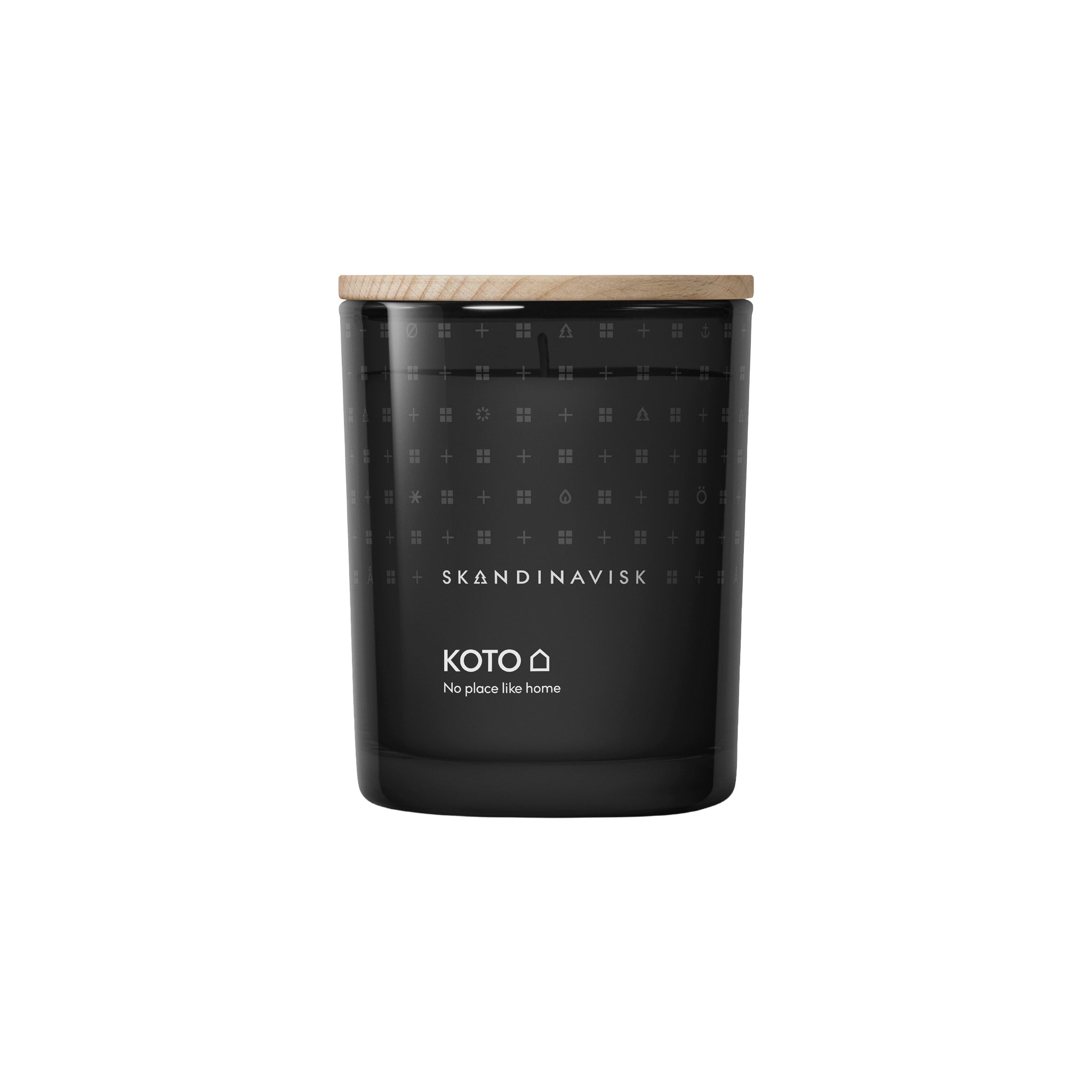 Skandinavisk Koto scented candle 200g in painted glass with beechwood lid. Amber, vanilla, and orange notes; vegan wax; Nordic home scent.