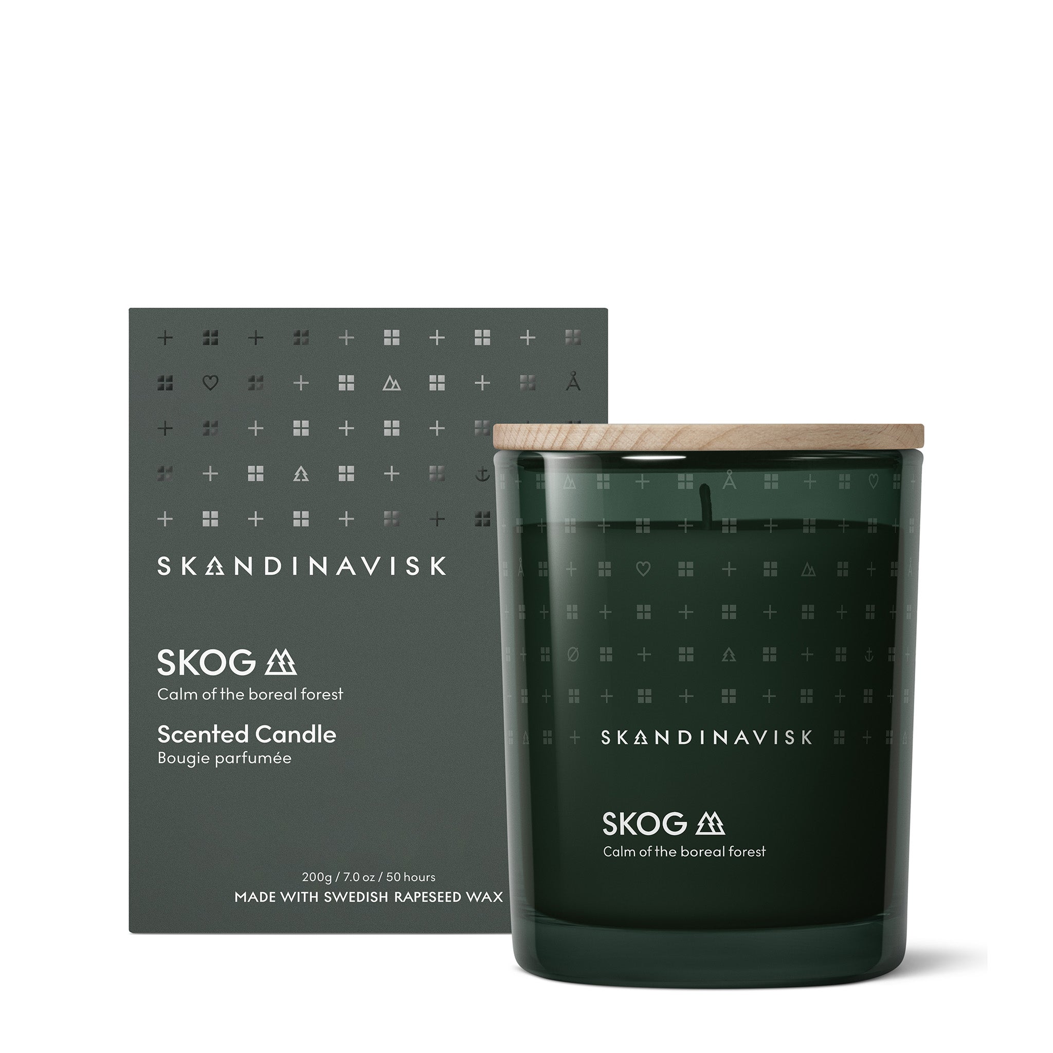 Skandinavisk Skog 200g scented candle in frosted glass jar with wooden lid.