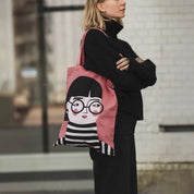 Kompiskasse Vera Tote Bag by Spira of Sweden, natural cotton tote with illustrated Vera character, 15" × 18.5".