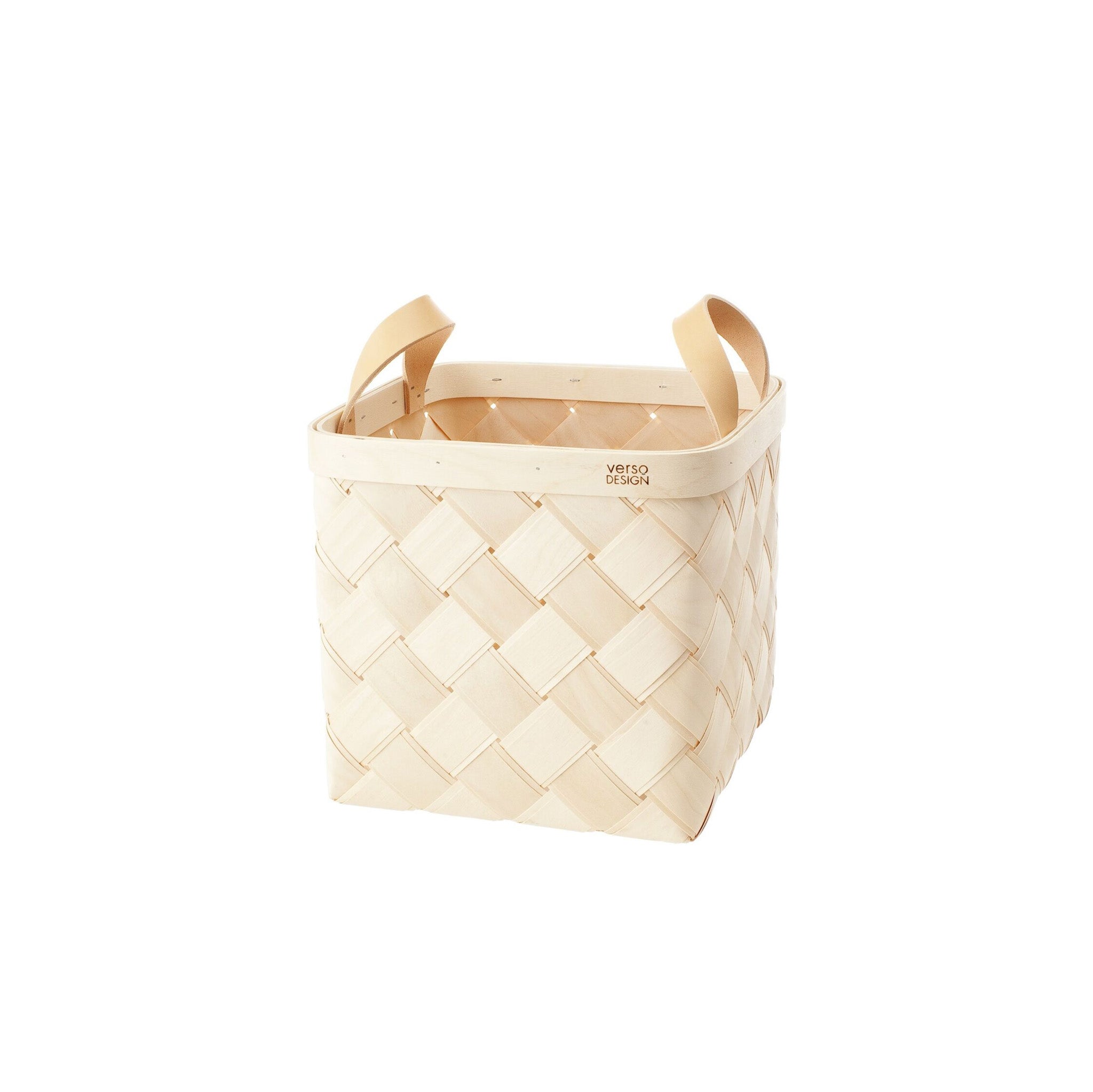 Verso Design Lastu Medium Birch Basket in FSC-certified birch with leather handles, sustainably made in Finland for long-lasting Nordic storage.